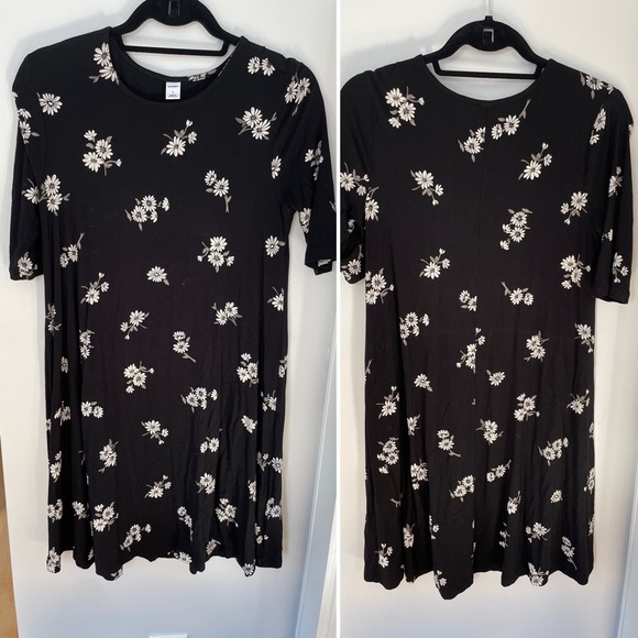 Old navy swing dress. - Picture 2 of 4